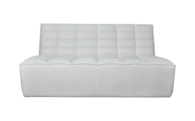 Miękka pikowana sofa