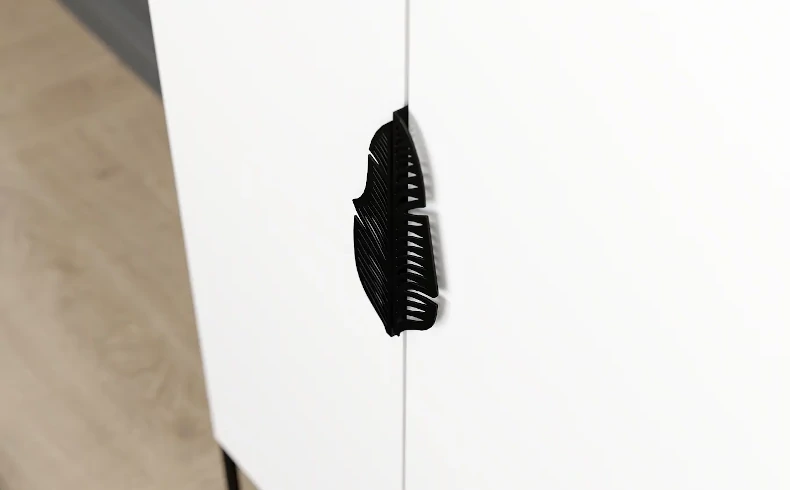 Biała komoda szafka na buty MERLIN z czarnymi nóżkami