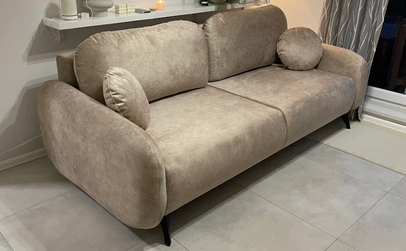 Nowoczesna rozkładana sofa do salonu