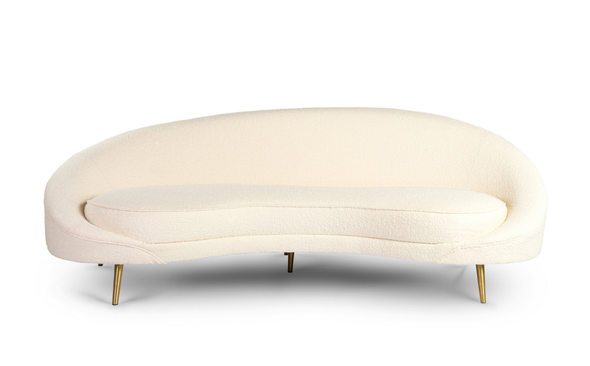 Sofa Rene wykończona białą tkaniną boucle