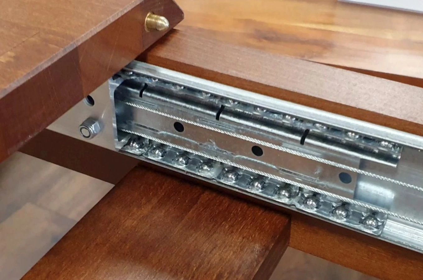 Stół drewniany bukowy rozkładany Visby CORTENA 140-220 cm