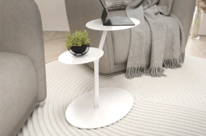 Metalowy stolik pomocniczy do salonu Kayani IROKO / kolor biały
