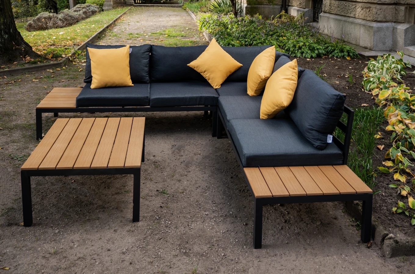 Duży zestaw ogrodowy z czarnego aluminium LAVA / Stół + narożnik