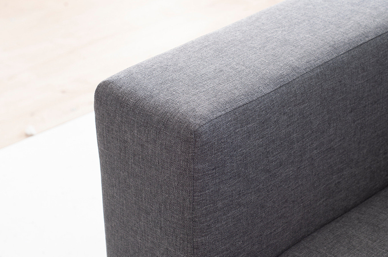 Nowoczesny narożnik ALESIO z funkcją spania i pojemnikiem na pościel