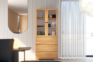 Drewniana bukowa witryna ze szklanymi drzwiami Visby SANDEMO 3S80 / kolor naturalny