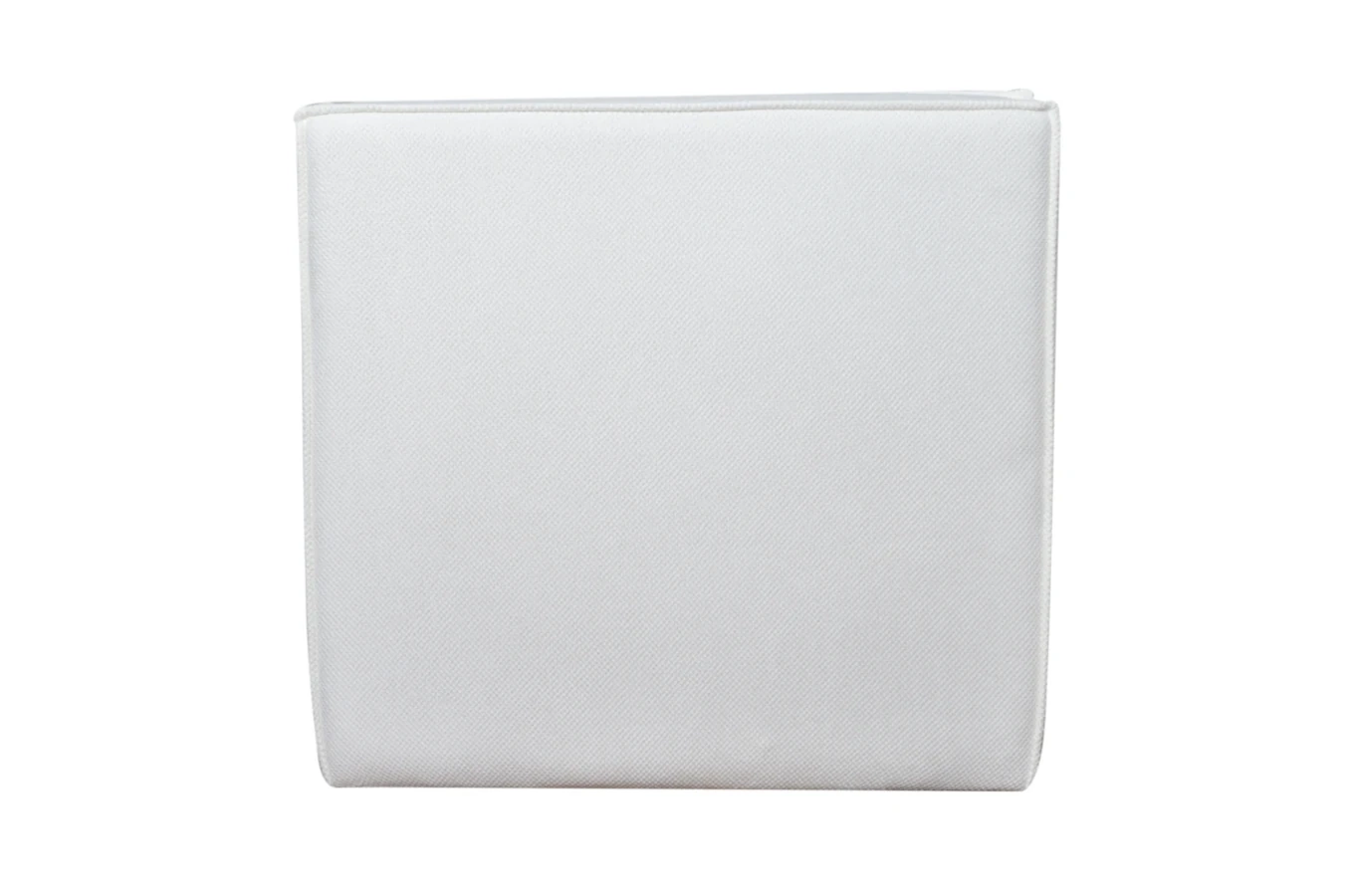 Nowoczesny fotel FLUFFY z głębokim pikowaniem