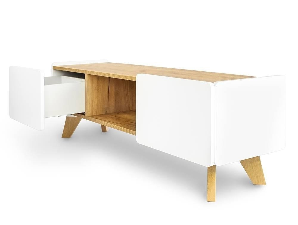 Szafka RTV Skandica LETT 02 na dębowych nogach / szer. 135 cm