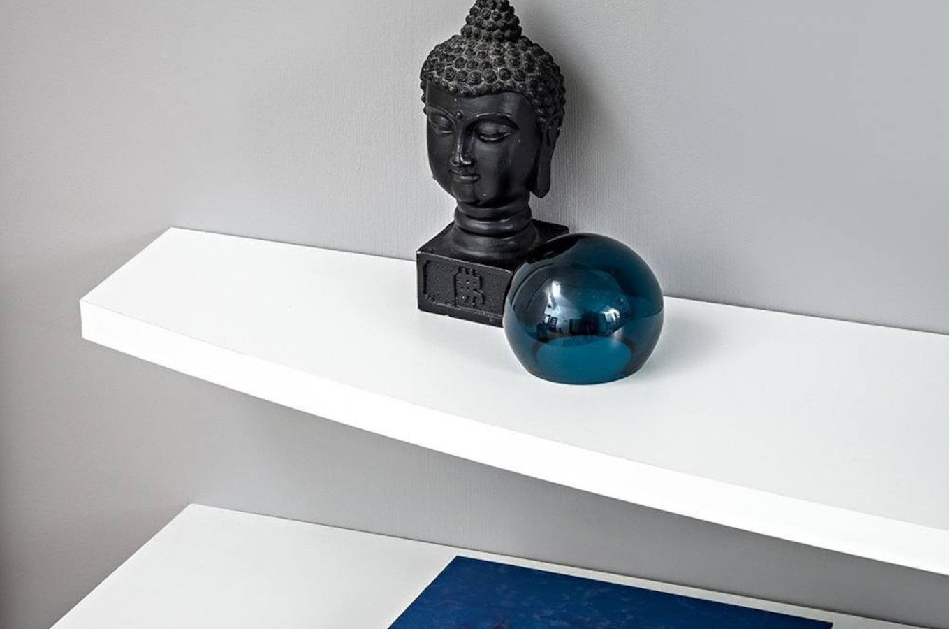 Nowoczesna meblościanka SONIC / biały + czarny / szer. 280 cm