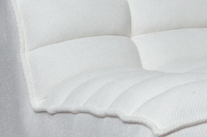 Nowoczesna sofa FLUFFY z głębokim pikowaniem