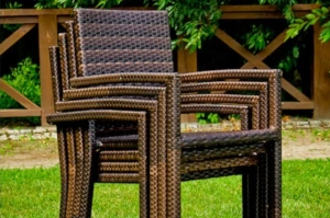 Zestaw mebli ogrodowych z technorattanu ORTA / Stół + 4 krzesła