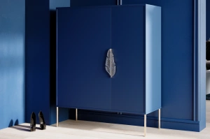 Granatowa komoda / szafka na buty Skandica MERLIN ze złotymi dodatkami / szer. 100 cm