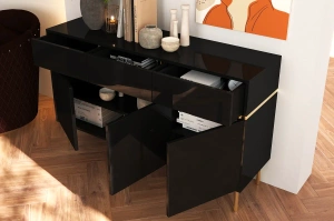 Elegancka czarna komoda Dancan MARIKA ze złotymi dodatkami / szer. 137,5 cm