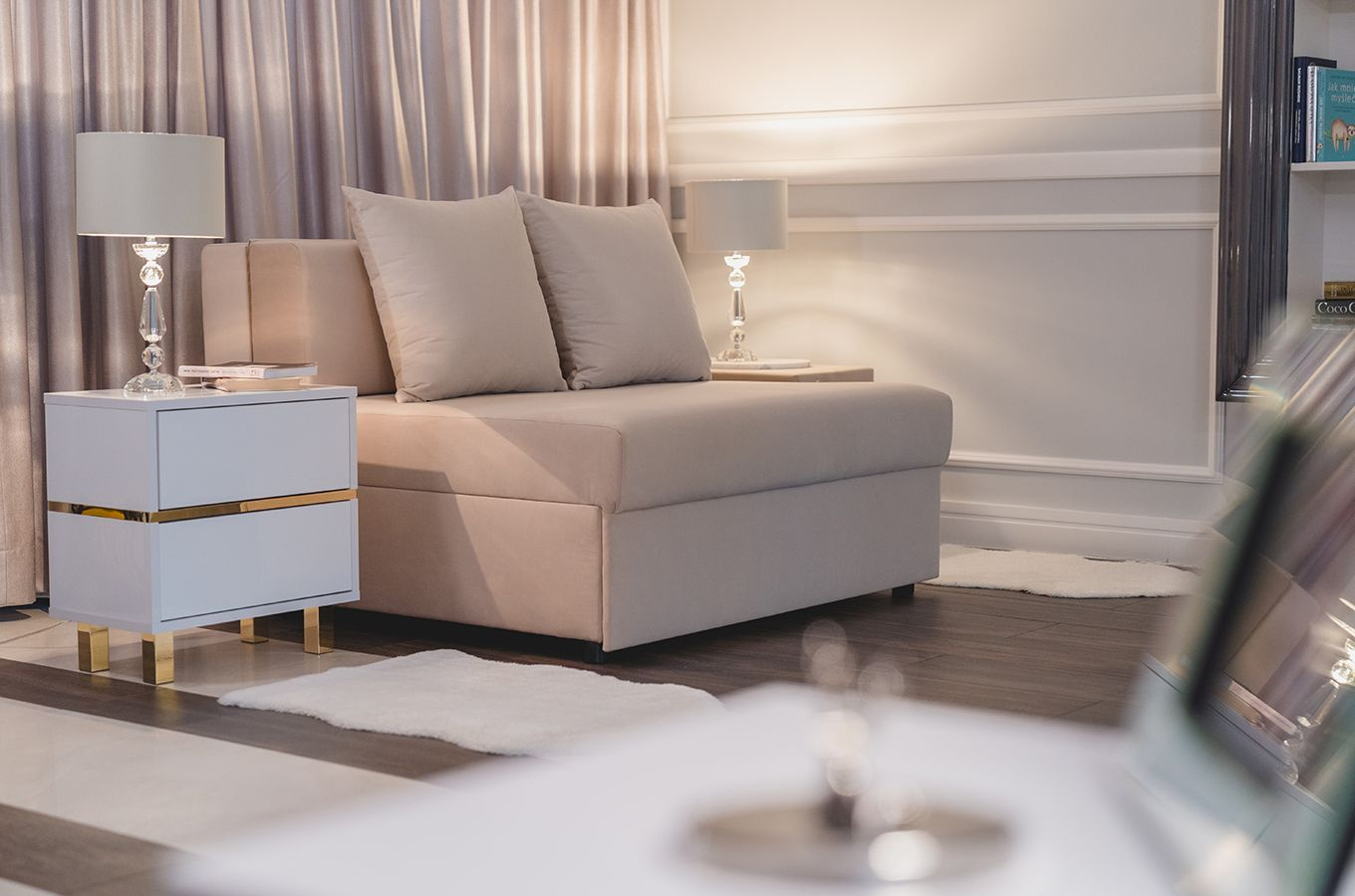 Nowoczesna rozkładana sofa Dancan OLGA z funkcją spania i pojemnikiem na pościel / 4 szerokości + 5 kolorów do wyboru!