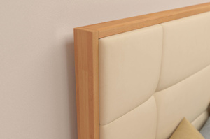 Tapicerowane łóżko drewniane bukowe Visby FRIDA z wysokim zagłówkiem