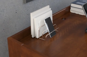 Drewniane bukowe biurko / toaletka z szufladami Visby LISA / kolor orzech