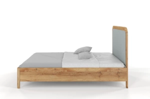 Tapicerowane łóżko drewniane dębowe Visby MODENA z wysokim zagłówkiem / 180x200 cm, lakier naturalny, zagłówek Casablanca 2314