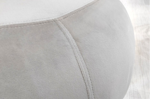 Szary duży puf SPLENDORE na złotych nogach