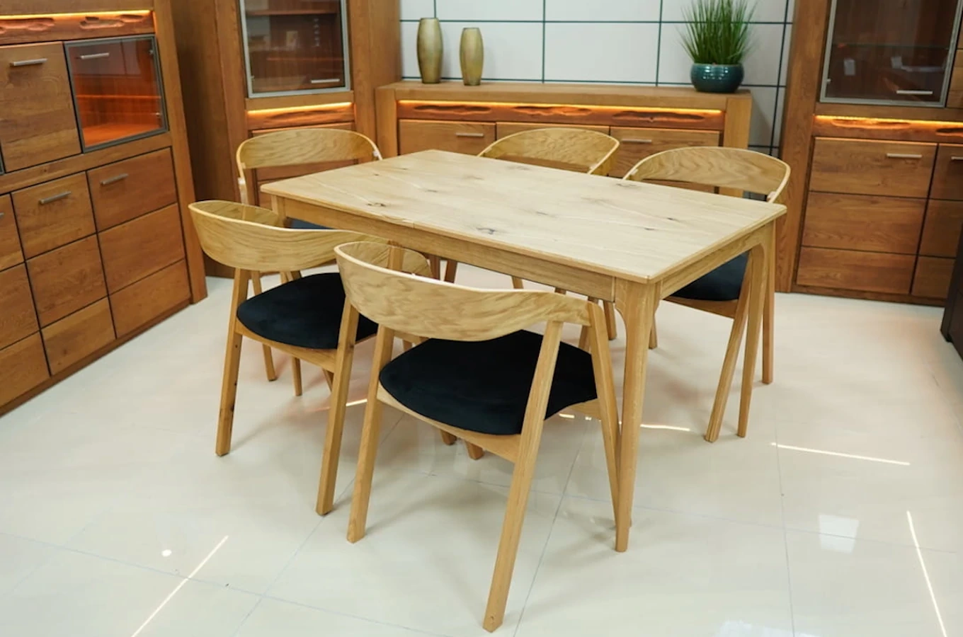 Nowoczesne krzesło dębowe KR-12 do jadalni