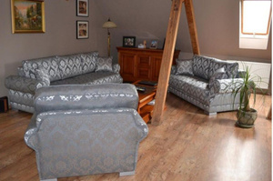 Elegancki fotel GENEVA w angielskim stylu