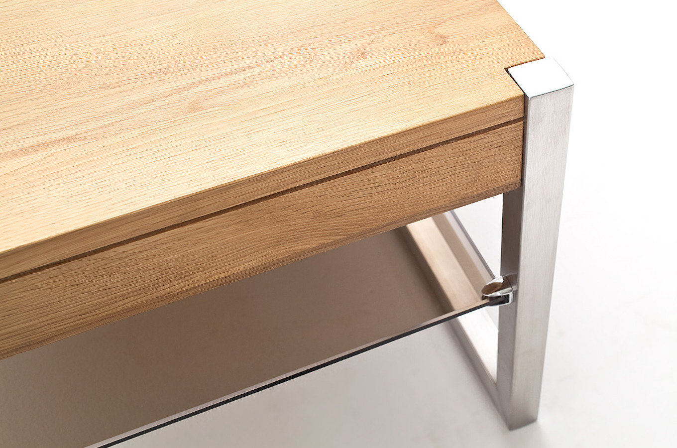 Dębowy stolik kawowy MIGEL ze szklaną półką / 65x65 cm