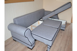 Elegancki narożnik GENEVA w angielskim stylu z funkcją spania i pojemnikiem na pościel