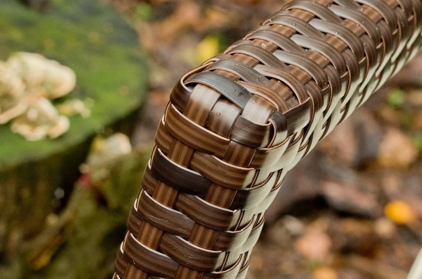 Zestaw mebli ogrodowych z technorattanu SERRA / Stół + 8 krzeseł