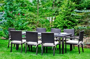 Zestaw mebli ogrodowych z technorattanu SERRA / Stół + 8 krzeseł