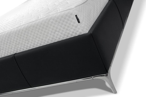 Stylowe łóżko tapicerowane do sypialni MORINO z zagłówkiem w stylu Chesterfield