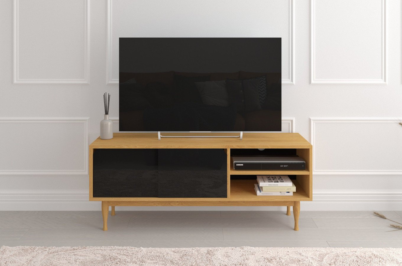 Szafka RTV Skandica ELZA Black na dębowych nogach / szer. 135 cm