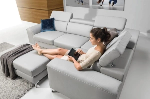 Narożnik KLEOPATRA II z funkcją spania i pojemnikiem na pościel