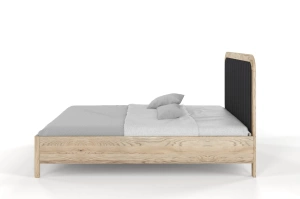 Tapicerowane łóżko drewniane dębowe Visby MODENA z wysokim zagłówkiem / 180x200 cm, olej retro, zagłówek Casablanca 2316