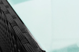 Zestaw mebli ogrodowych z polirattanu FORTE - sofa + dwa krzesła + stolik z blatem z hartowanego szkła