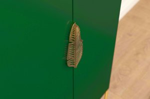 Wysoka zielona komoda ze złotymi dodatkami Skandica MERLIN / szer. 80 cm